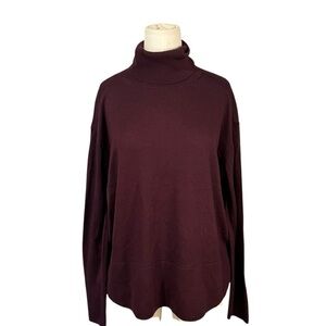 Everlane Burdgundy 100% Wool Sweater in Sz  Medium